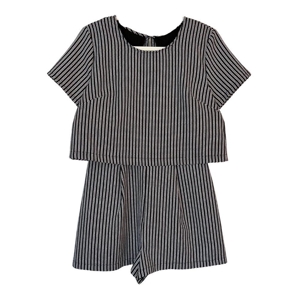 Vestique Romper Short Sleeve Open Back Black White Dot Print M